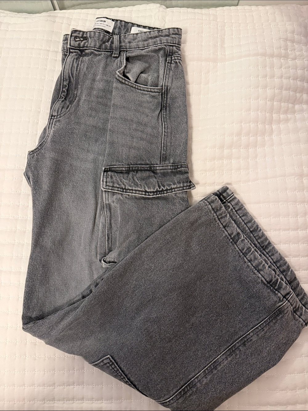 Women’s Gray Cargo wide leg Jeans